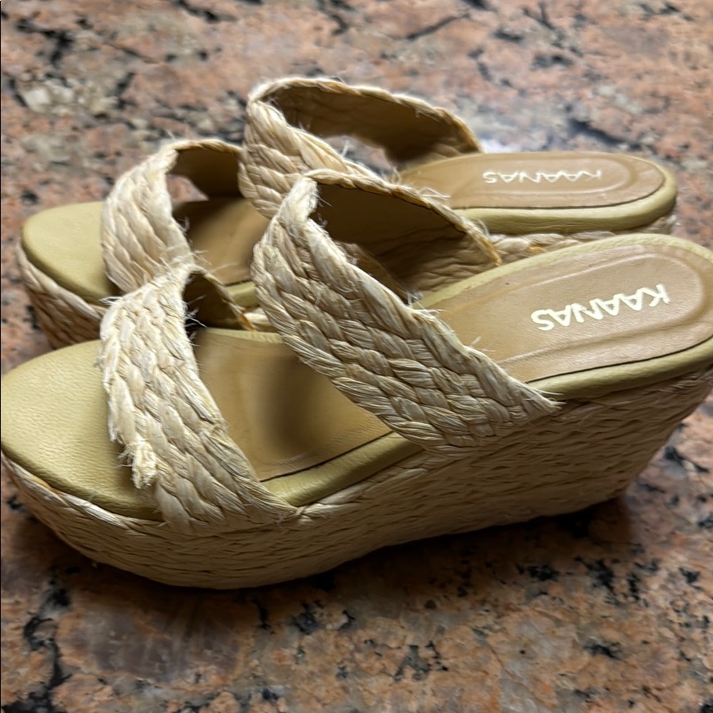 Kaanas Beige Woven Wedges
